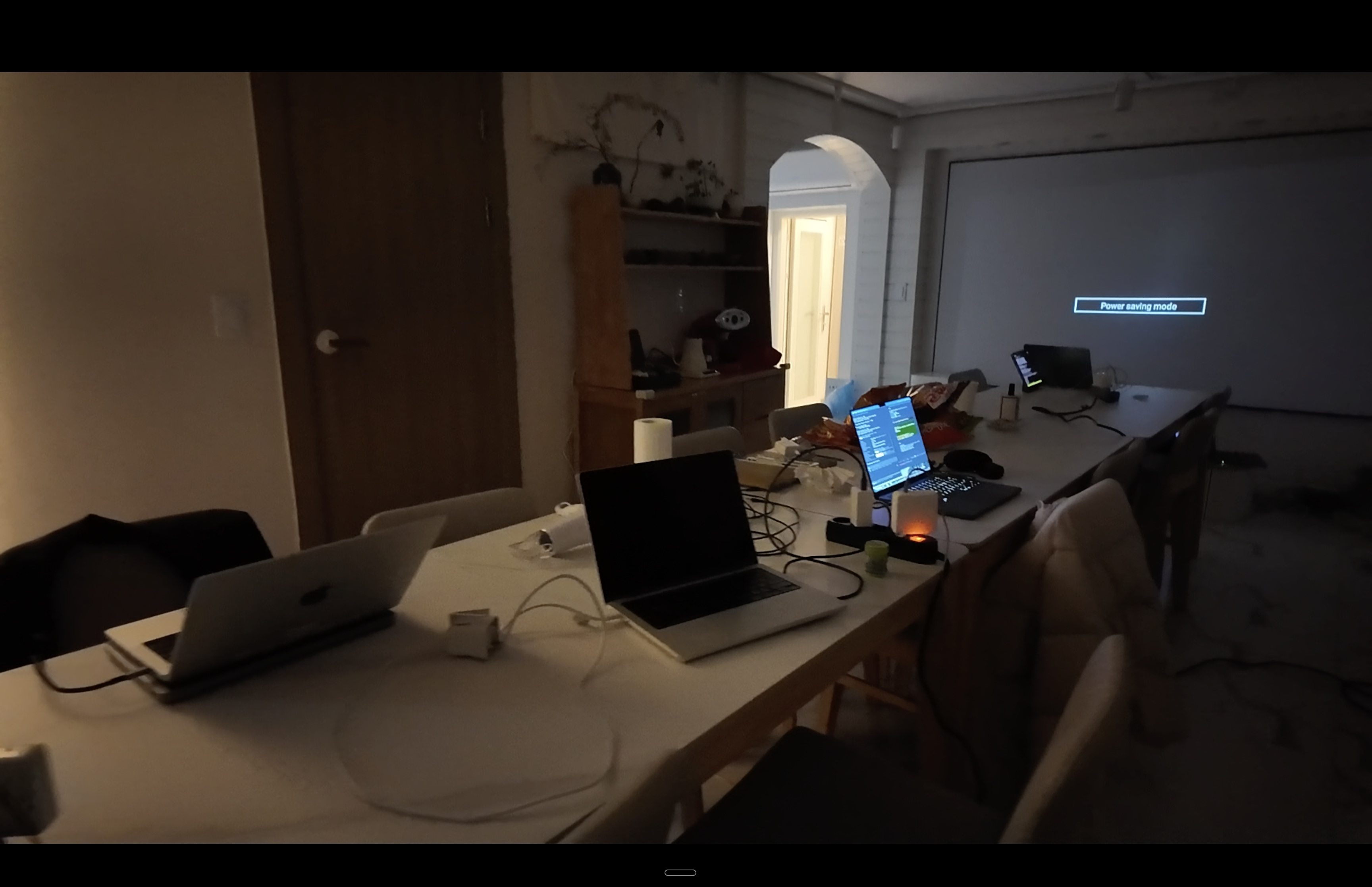 밤새 코딩하는 환경